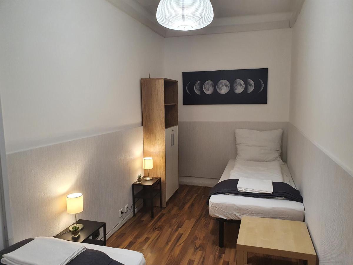 Cozy Apartment On Raday Corso Будапеща Екстериор снимка